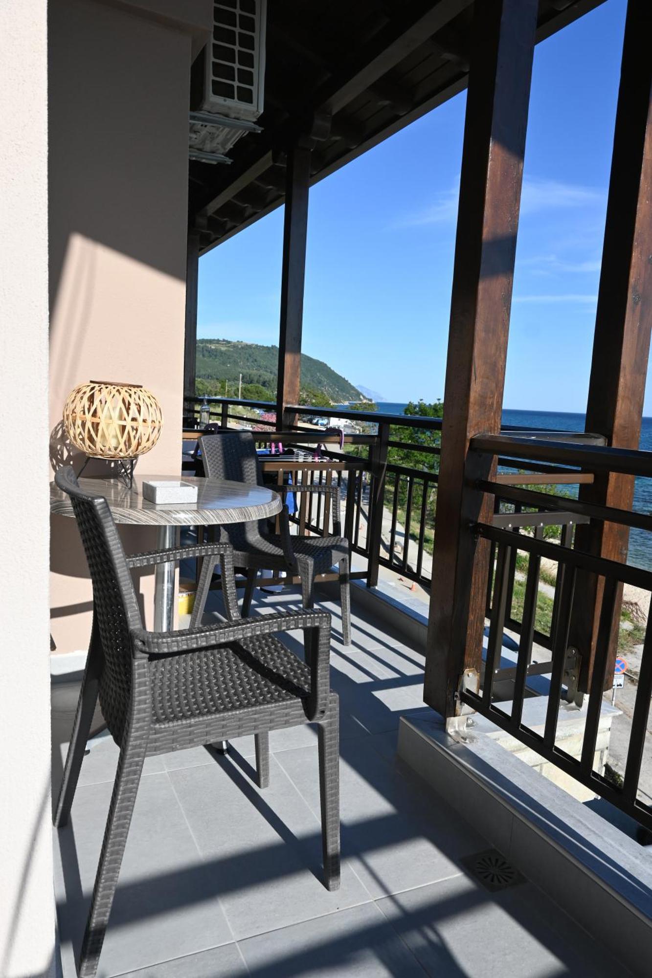 Maria Rooms To Let Ouranoupoli Esterno foto