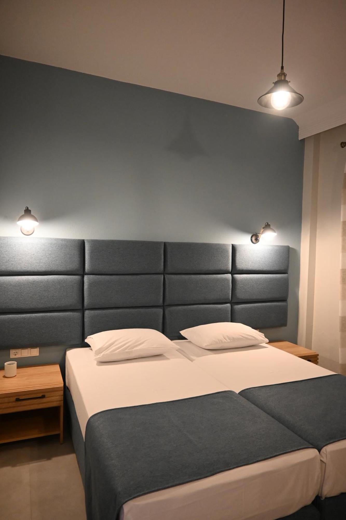 Maria Rooms To Let Ouranoupoli Esterno foto