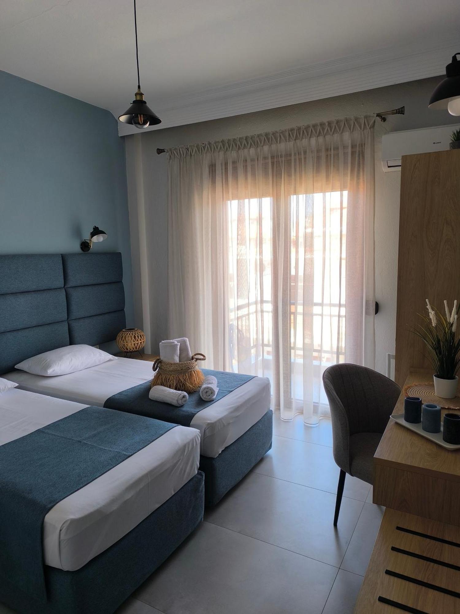 Maria Rooms To Let Ouranoupoli Esterno foto